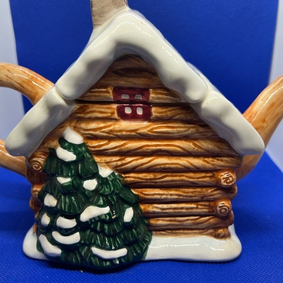 Northland Collection Log Cabin Tea Pot Christmas Cabin Tea Pot - Picture 5 of 12